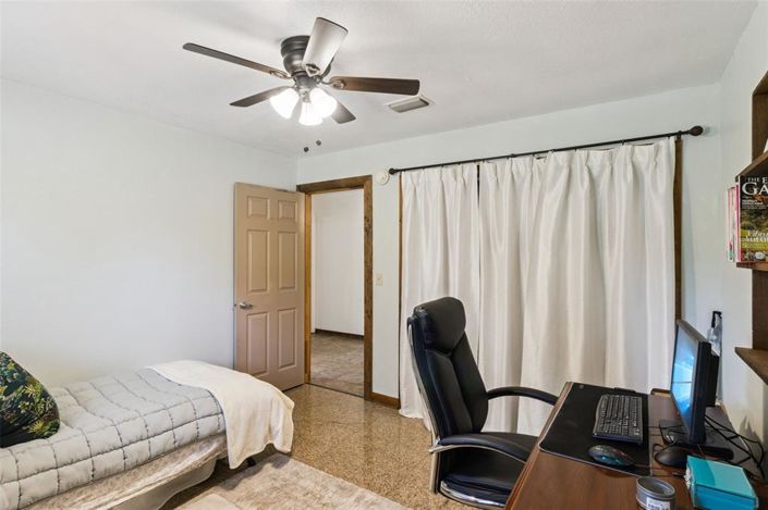 Image No.25-3 Bed House for sale