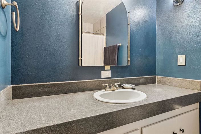 Image No.30-3 Bed House for sale