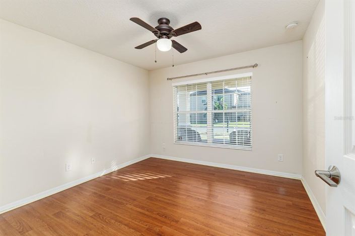 Image No.20-3 Bed House for sale