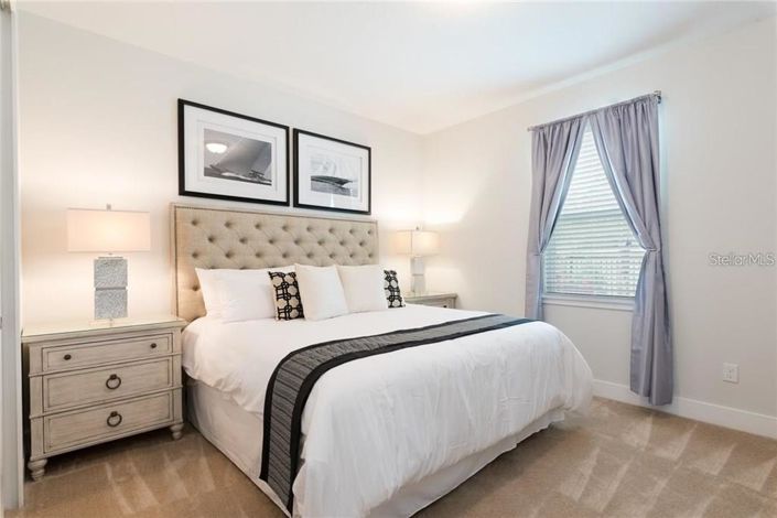 Image No.17-8 Bed House for sale