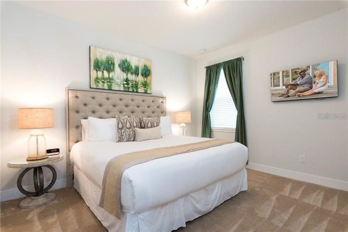 Image No.19-8 Bed House for sale
