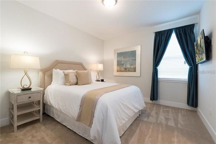 Image No.20-8 Bed House for sale