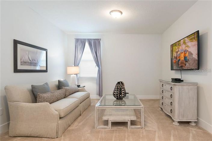 Image No.24-8 Bed House for sale