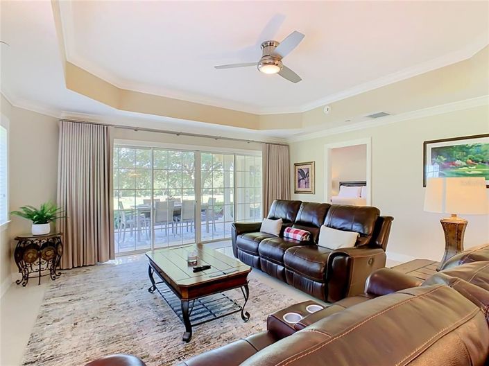 Image No.13-3 Bed Apartment for sale