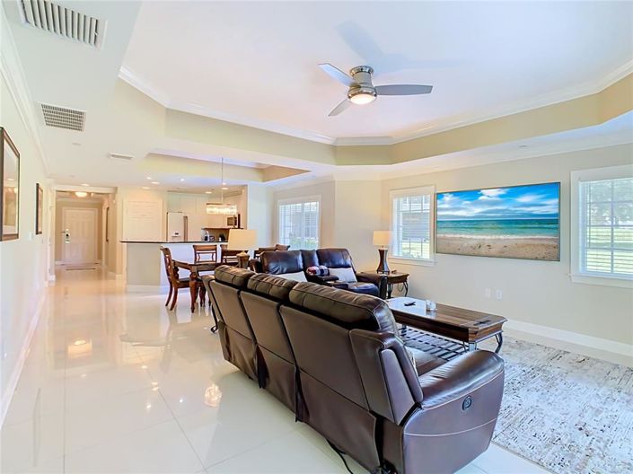 Image No.14-3 Bed Apartment for sale