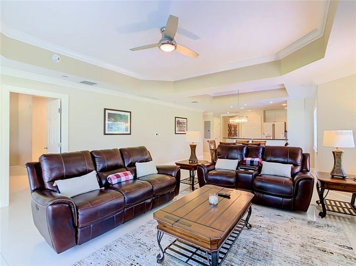 Image No.15-3 Bed Apartment for sale