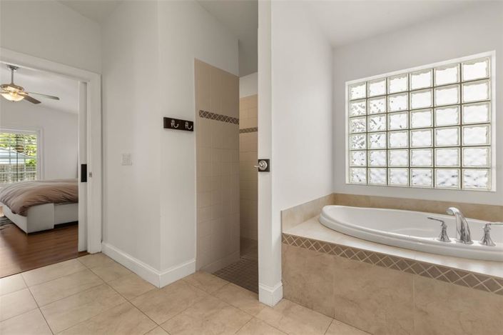 Image No.20-3 Bed House for sale