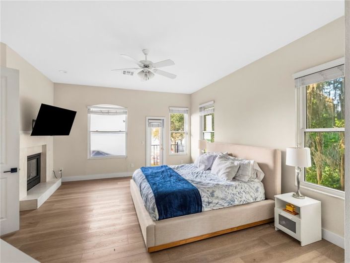 Image No.29-5 Bed House for sale