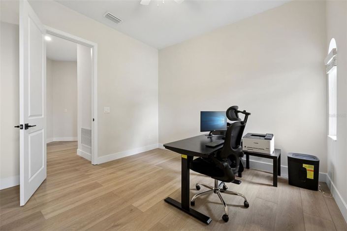 Image No.48-5 Bed House for sale