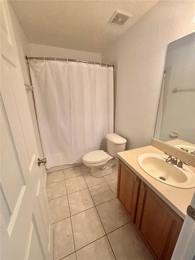 Image No.19-3 Bed Townhouse for sale