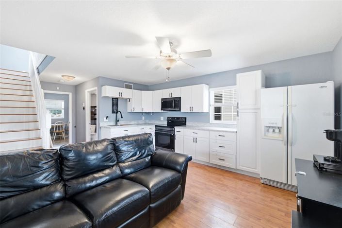 Image No.6-2 Bed House for sale