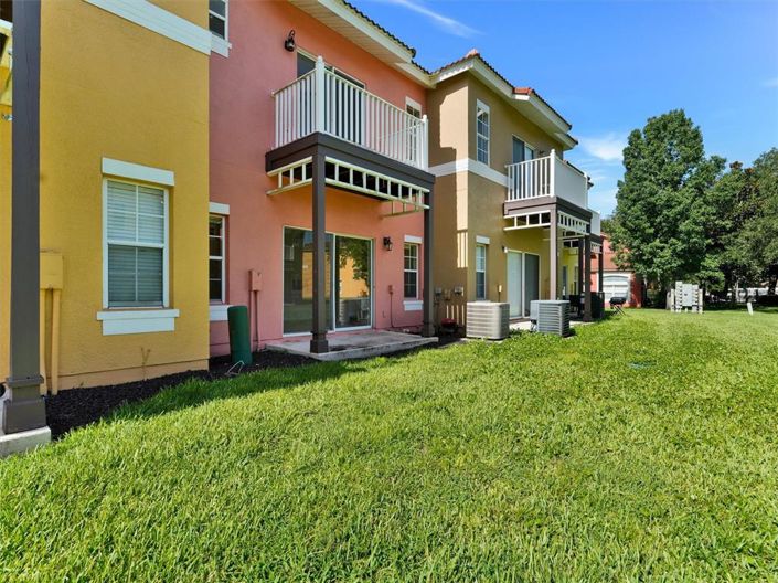 Image No.27-3 Bed Townhouse for sale