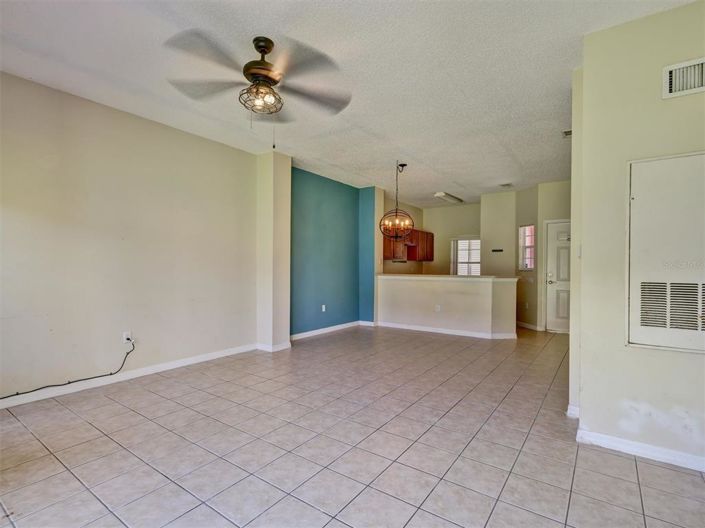 Image No.7-3 Bed Townhouse for sale