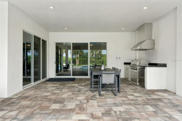 Image No.40-5 Bed House for sale