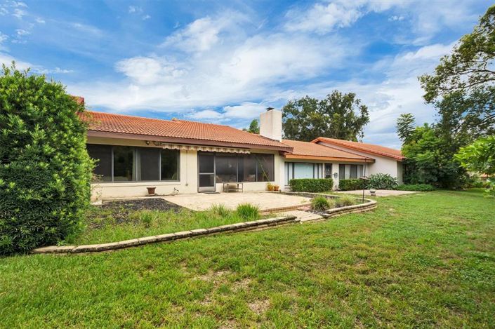 Image No.37-2 Bed Villa for sale
