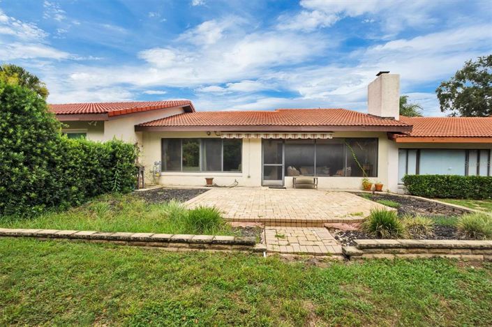 Image No.38-2 Bed Villa for sale