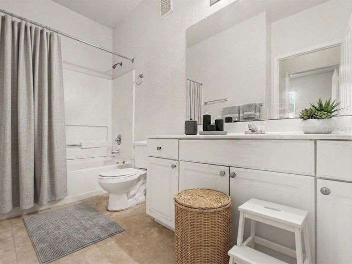 Image No.23-1 Bed Apartment for sale