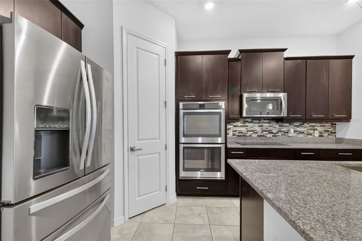 Image No.9-3 Bed House for sale