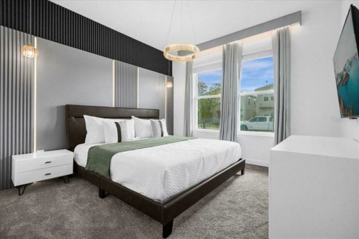Image No.21-6 Bed House for sale