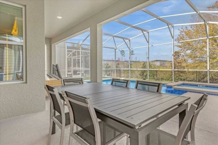Image No.39-6 Bed House for sale