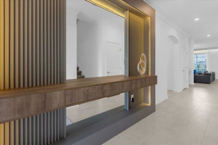 Image No.4-6 Bed House for sale
