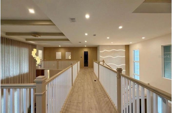 Image No.41-6 Bed House for sale