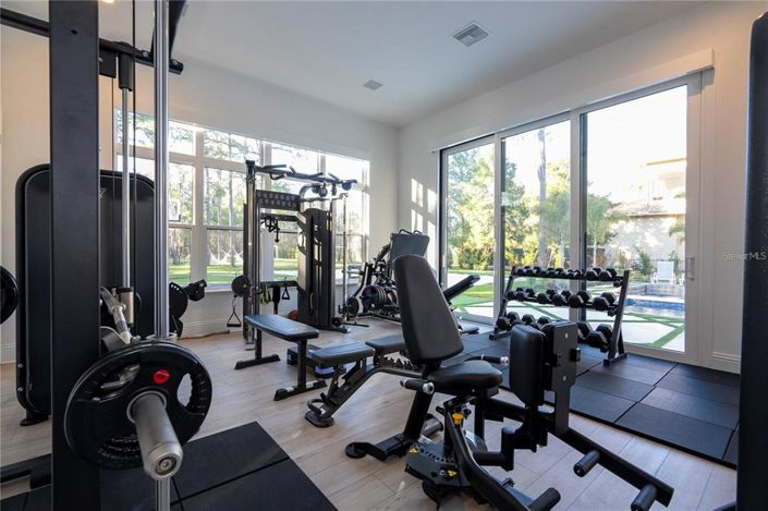 Image No.54-6 Bed House for sale
