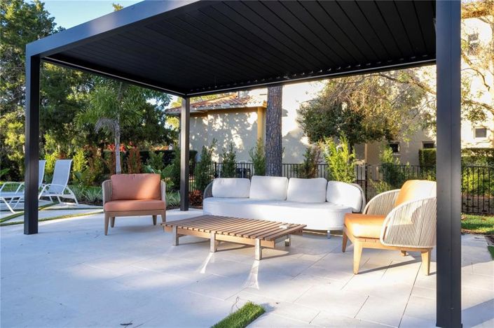Image No.60-6 Bed House for sale