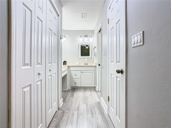 Image No.24-3 Bed Apartment for sale