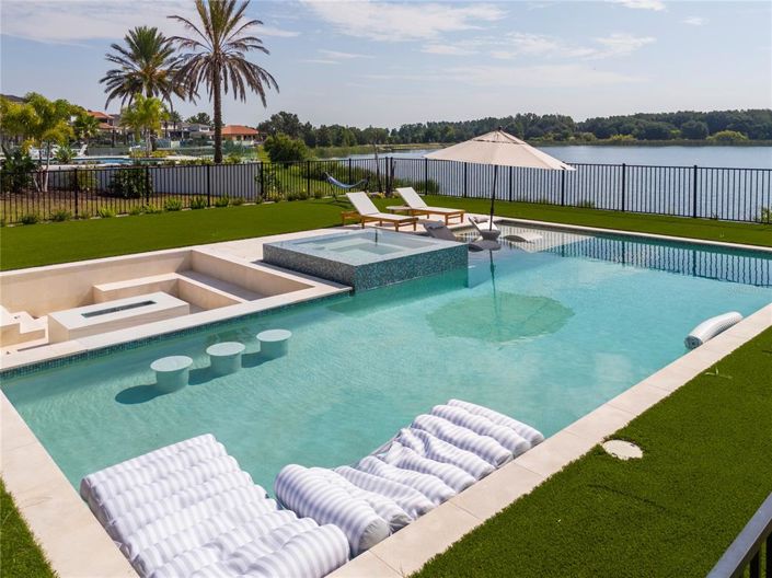 Image No.16-5 Bed House for sale