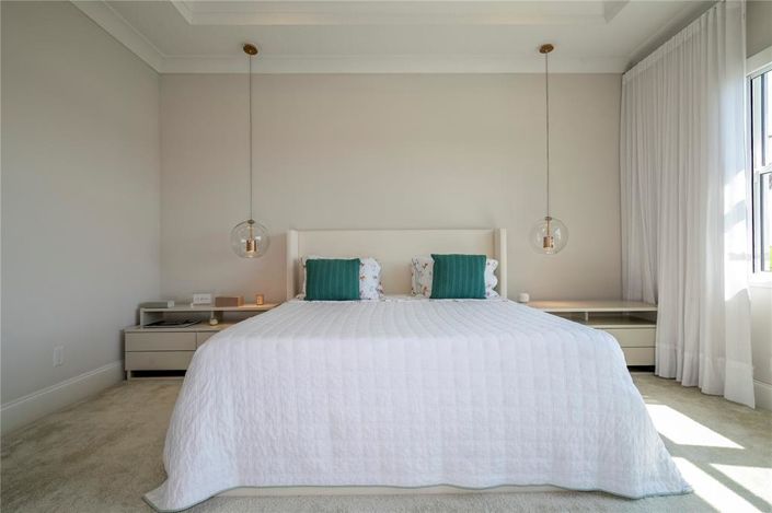 Image No.57-5 Bed House for sale