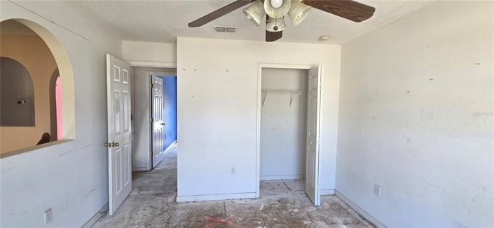 Image No.28-4 Bed House for sale