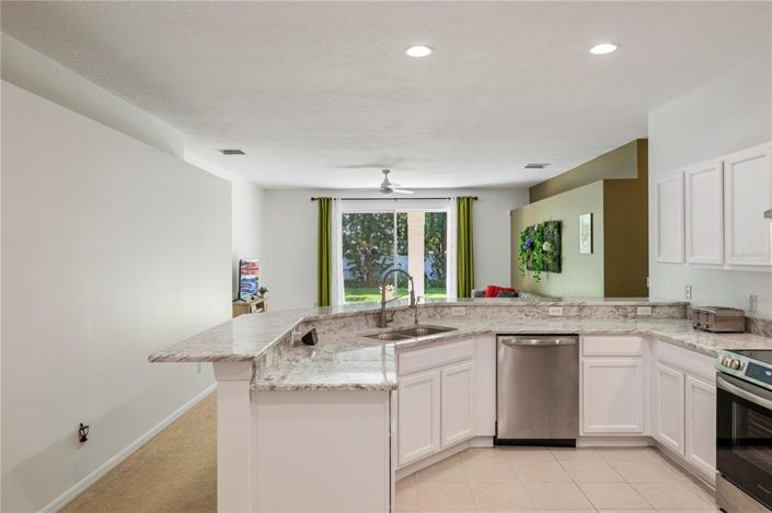 Image No.12-4 Bed House for sale