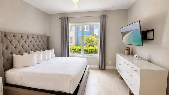 Image No.18-4 Bed Apartment for sale