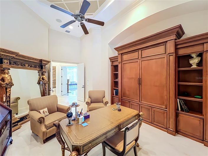 Image No.43-5 Bed House for sale