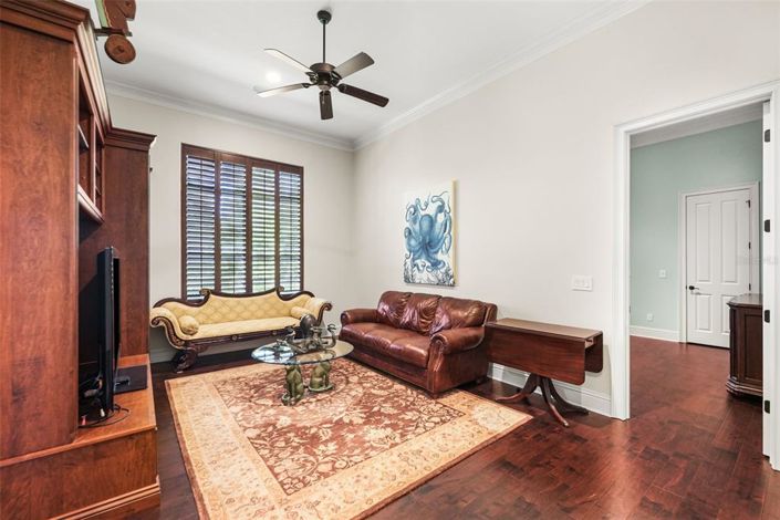 Image No.44-5 Bed House for sale