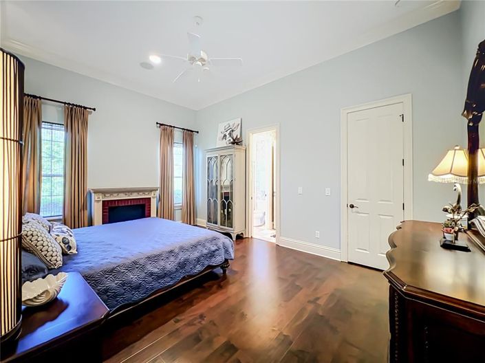 Image No.47-5 Bed House for sale