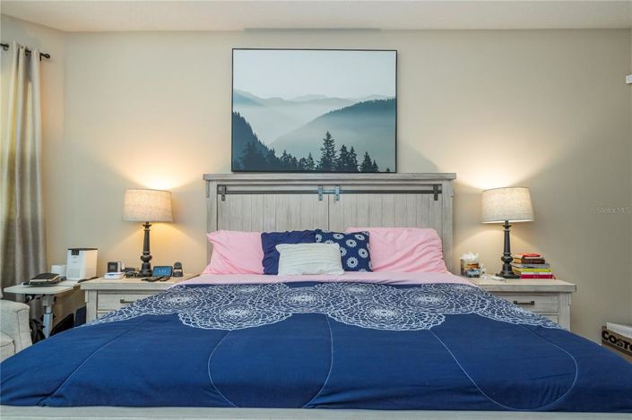 Image No.37-5 Bed House for sale