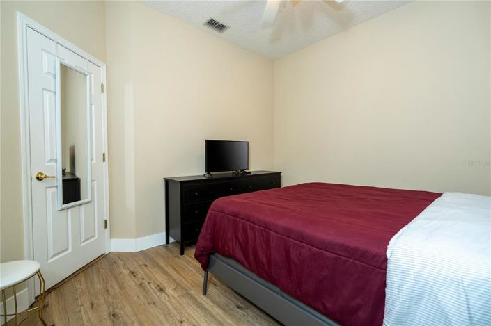 Image No.47-5 Bed House for sale