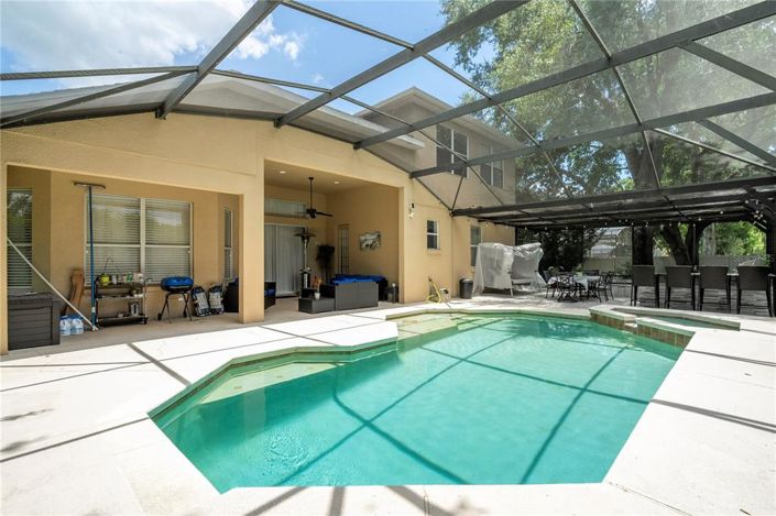 Image No.54-5 Bed House for sale