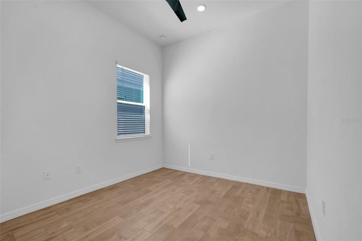 Image No.32-3 Bed House for sale