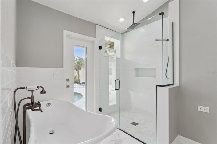 Image No.31-3 Bed House for sale