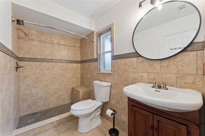 Image No.40-3 Bed House for sale