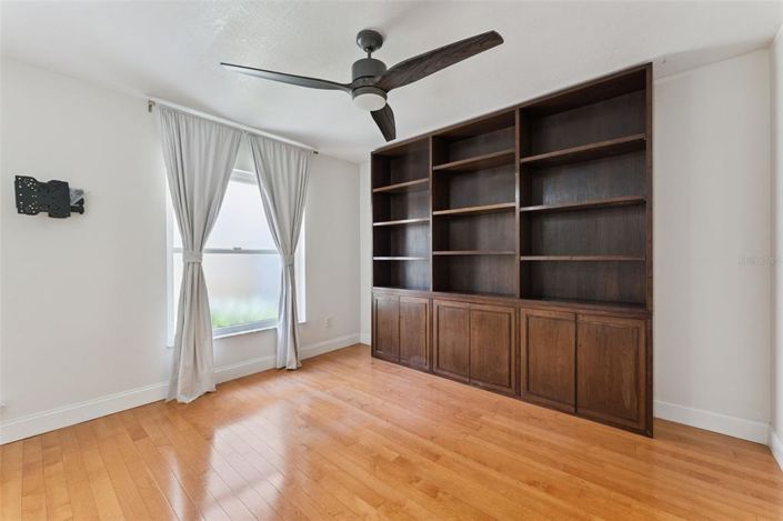 Image No.43-3 Bed House for sale