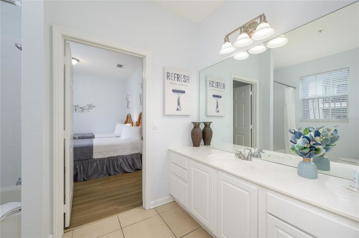 Image No.21-3 Bed Apartment for sale