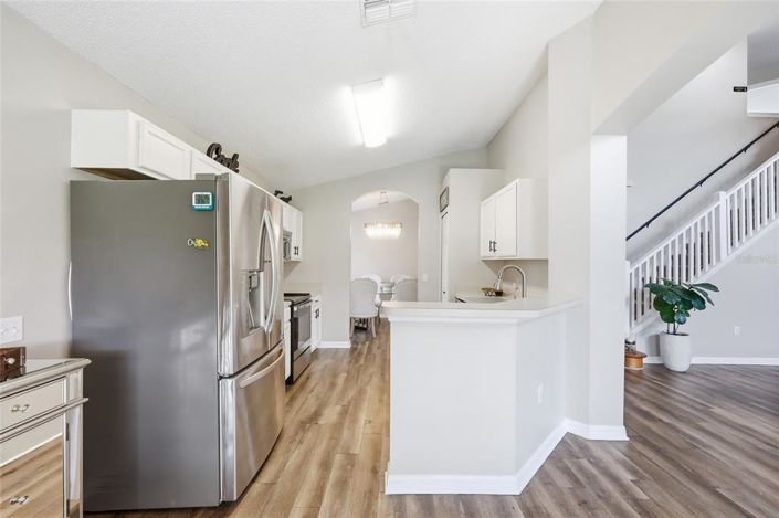 Image No.9-5 Bed House for sale