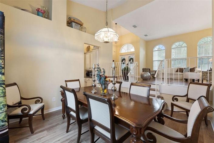 Image No.16-4 Bed House for sale