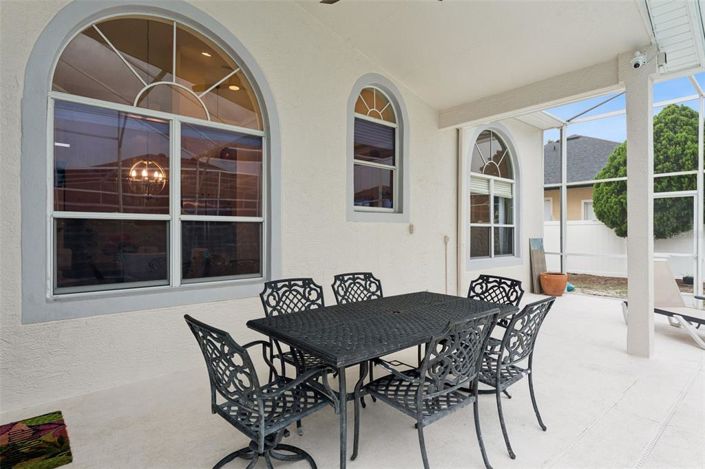 Image No.42-4 Bed House for sale
