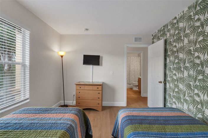 Image No.23-4 Bed Townhouse for sale