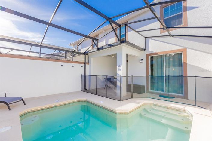 Image No.41-4 Bed Townhouse for sale